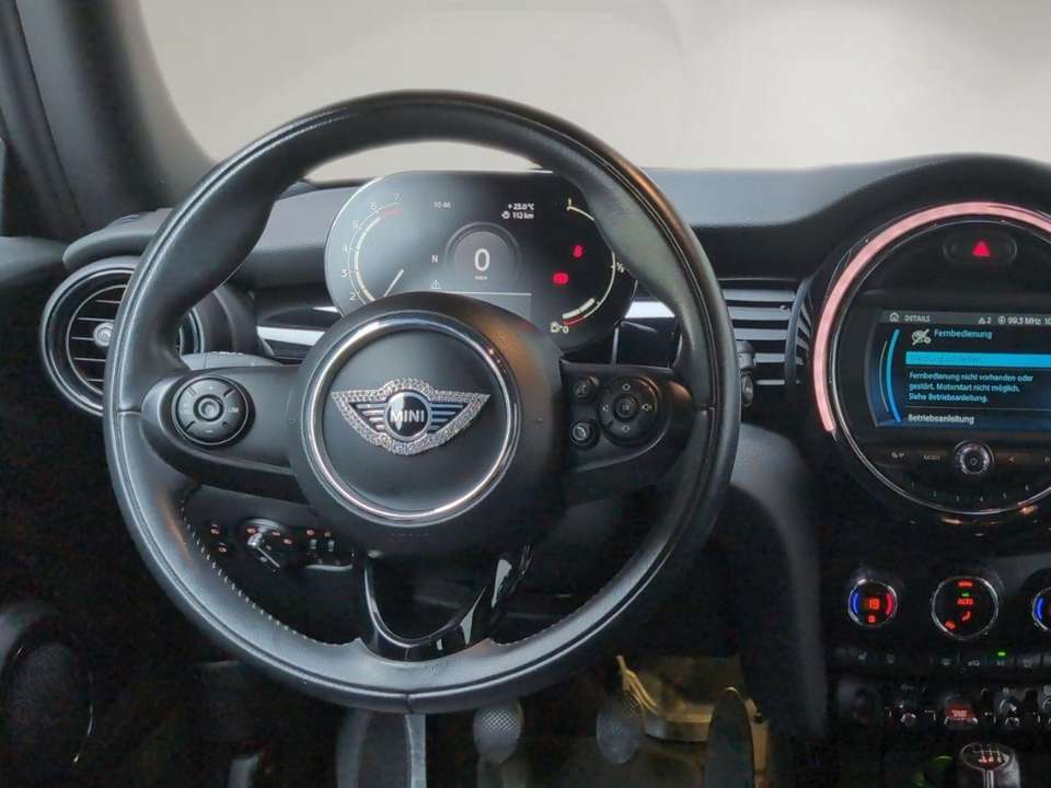 MINI One - Imagem 13