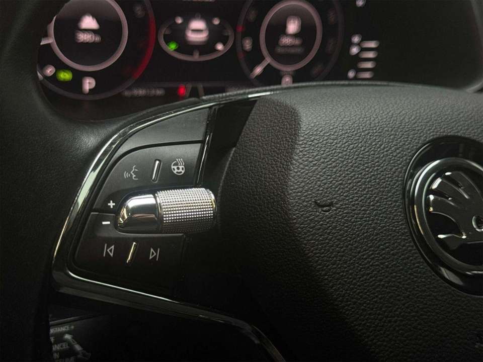 Skoda Karoq - Imagem 14