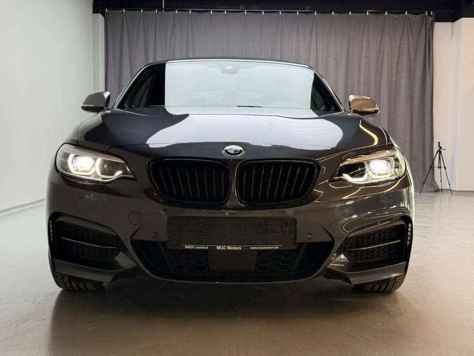 BMW 240 - Imagem 4