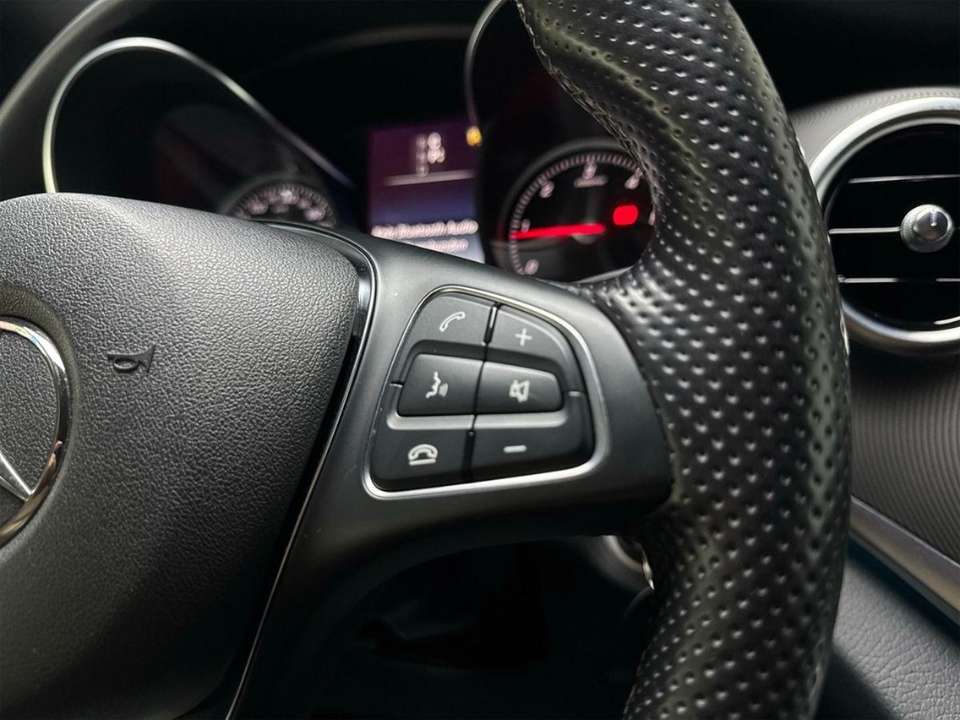 Mercedes-Benz V 250 - Imagem 16