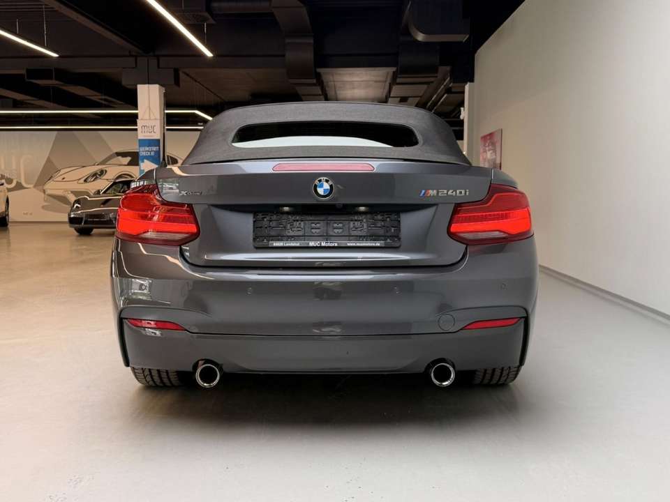 BMW 240 - Imagem 9