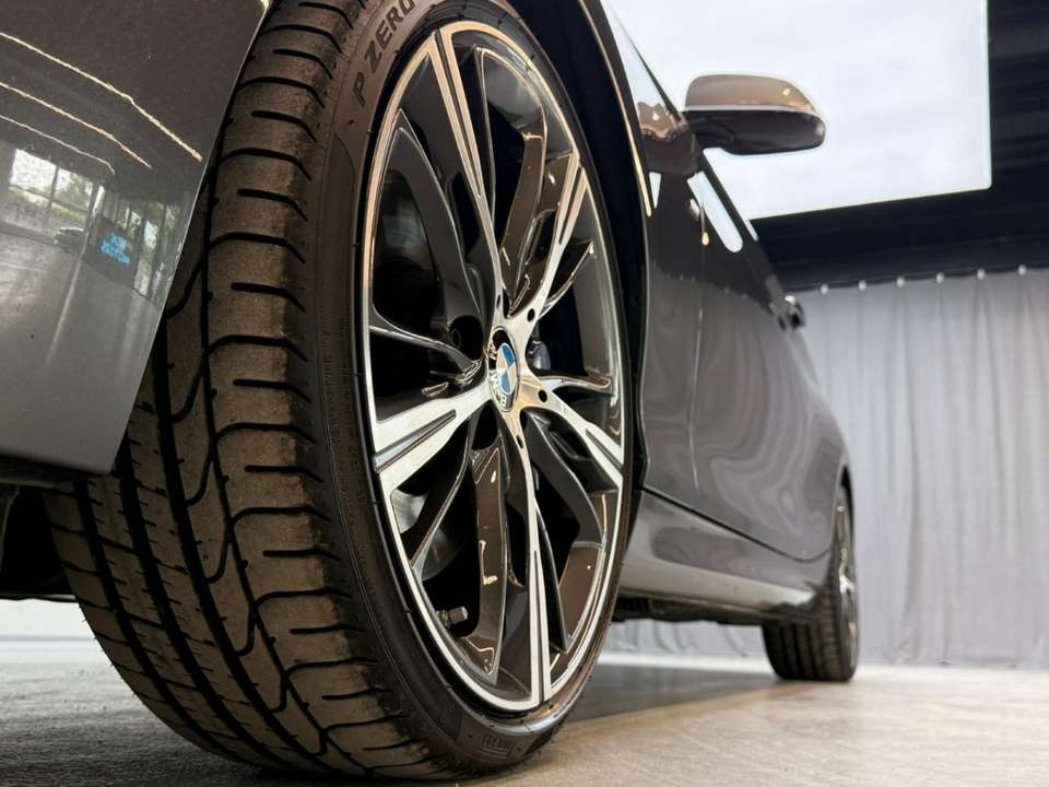 BMW 240 - Imagem 11