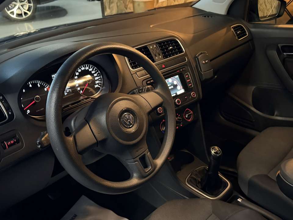 Volkswagen Polo - Imagem 16
