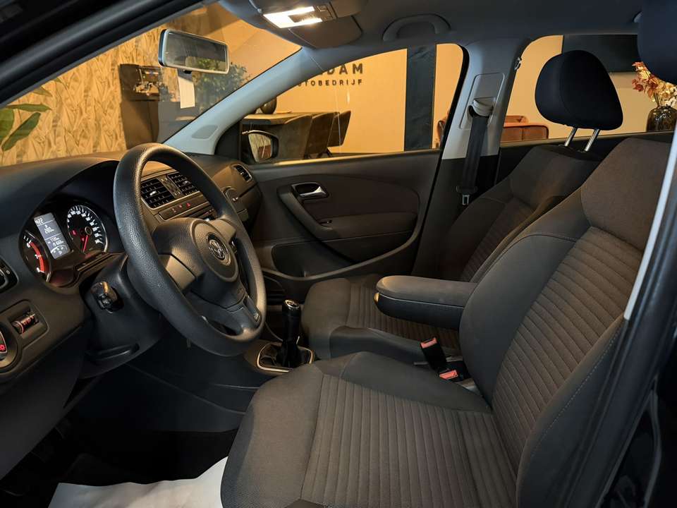 Volkswagen Polo - Imagem 17
