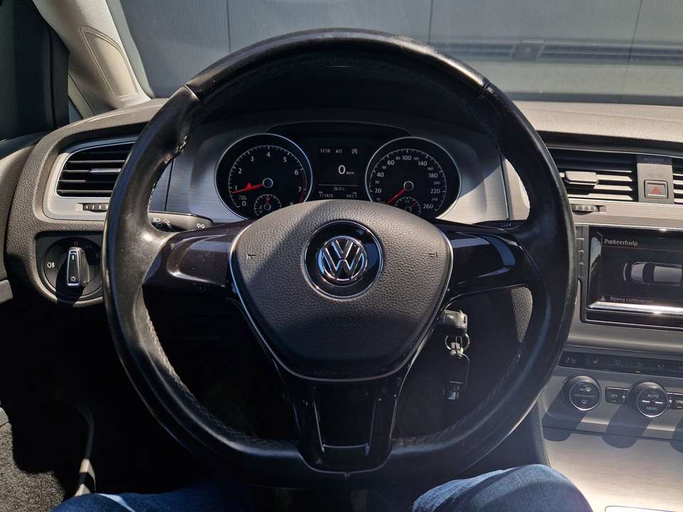 Volkswagen Golf - Imagem 14