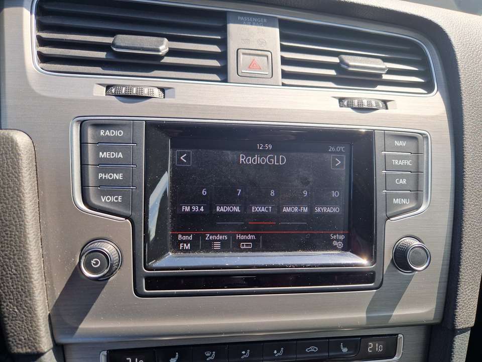 Volkswagen Golf - Imagem 16