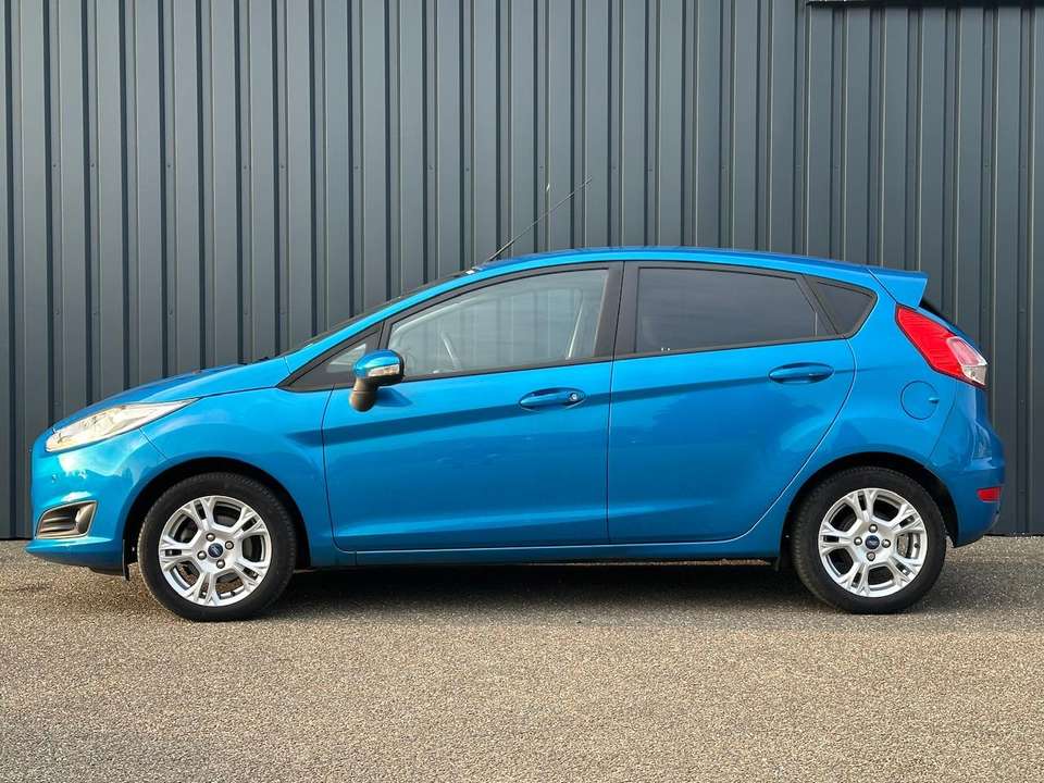 Ford Fiesta - Imagem 3