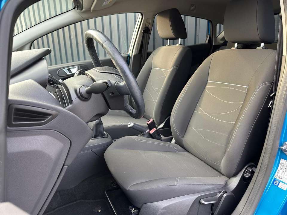 Ford Fiesta - Imagem 13