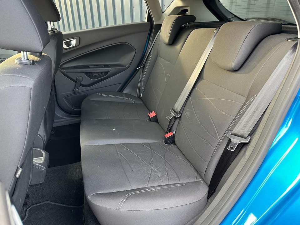Ford Fiesta - Imagem 15