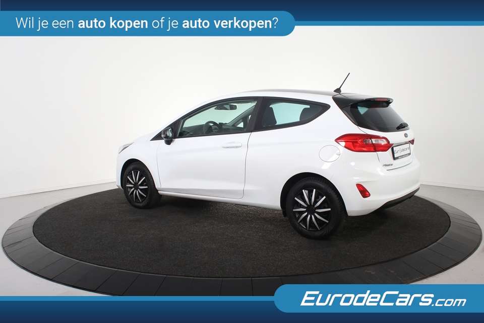 Ford Fiesta - Imagem 8