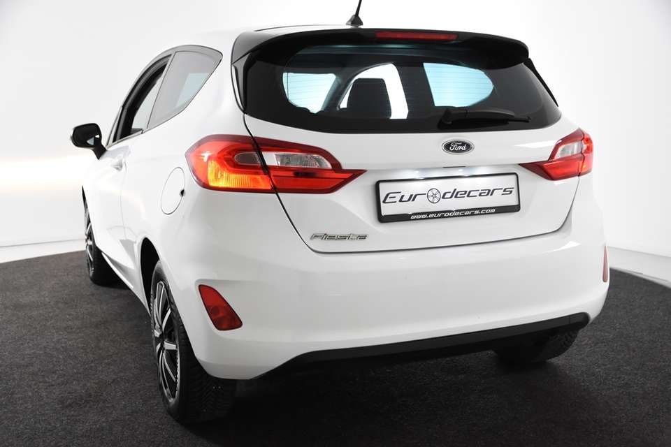 Ford Fiesta - Imagem 14