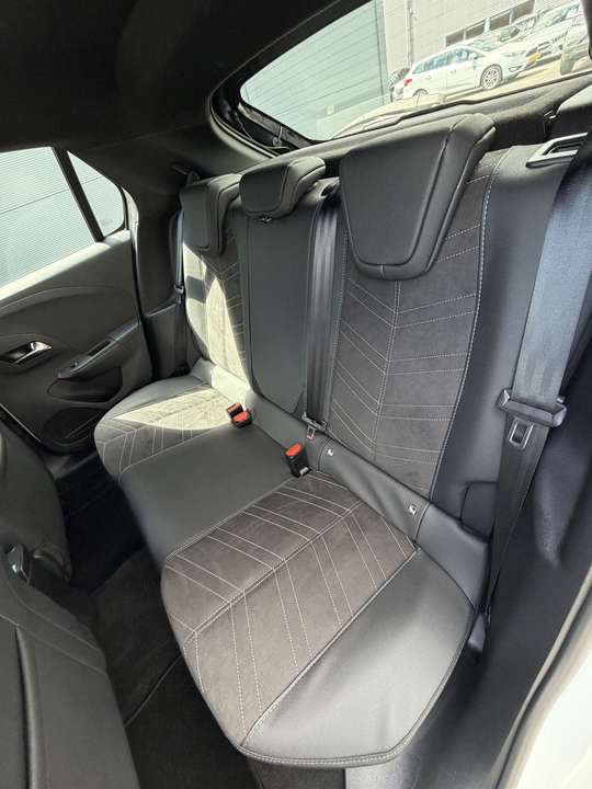 Opel Corsa-e - Imagem 13