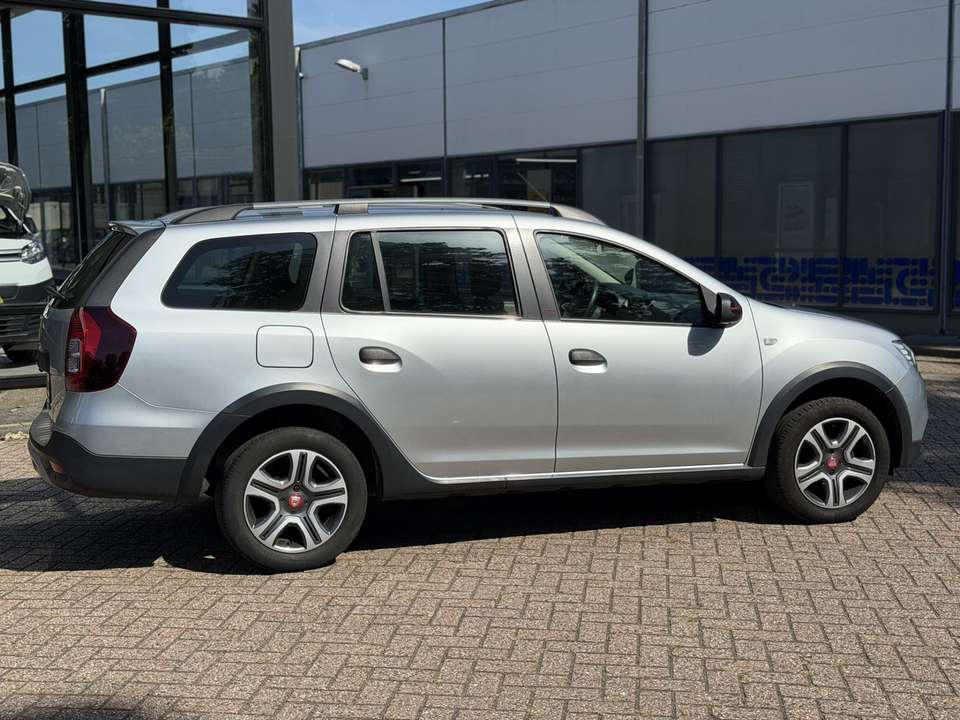 Dacia Logan - Imagem 2