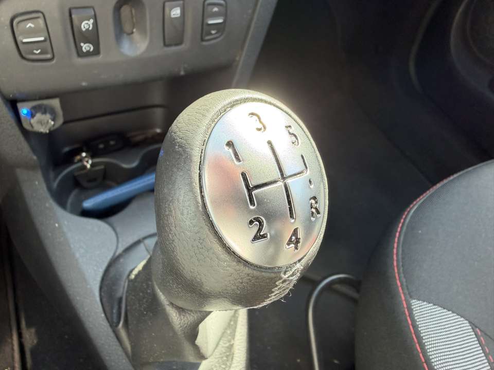 Dacia Logan - Imagem 10