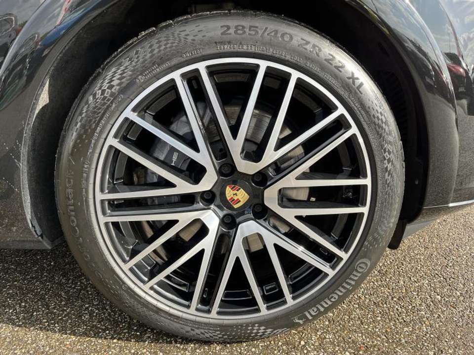 Porsche Cayenne - Imagem 9