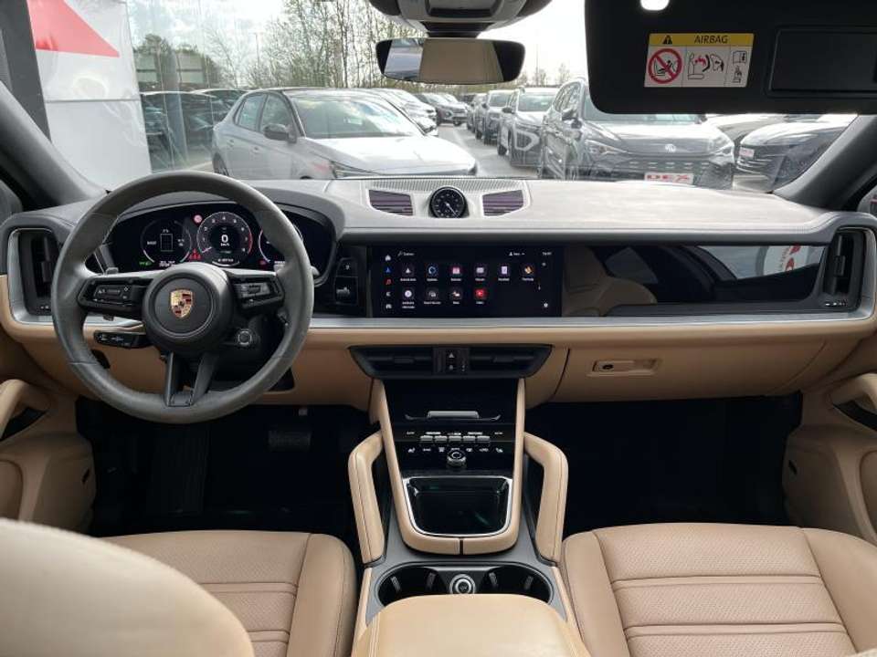 Porsche Cayenne - Imagem 14