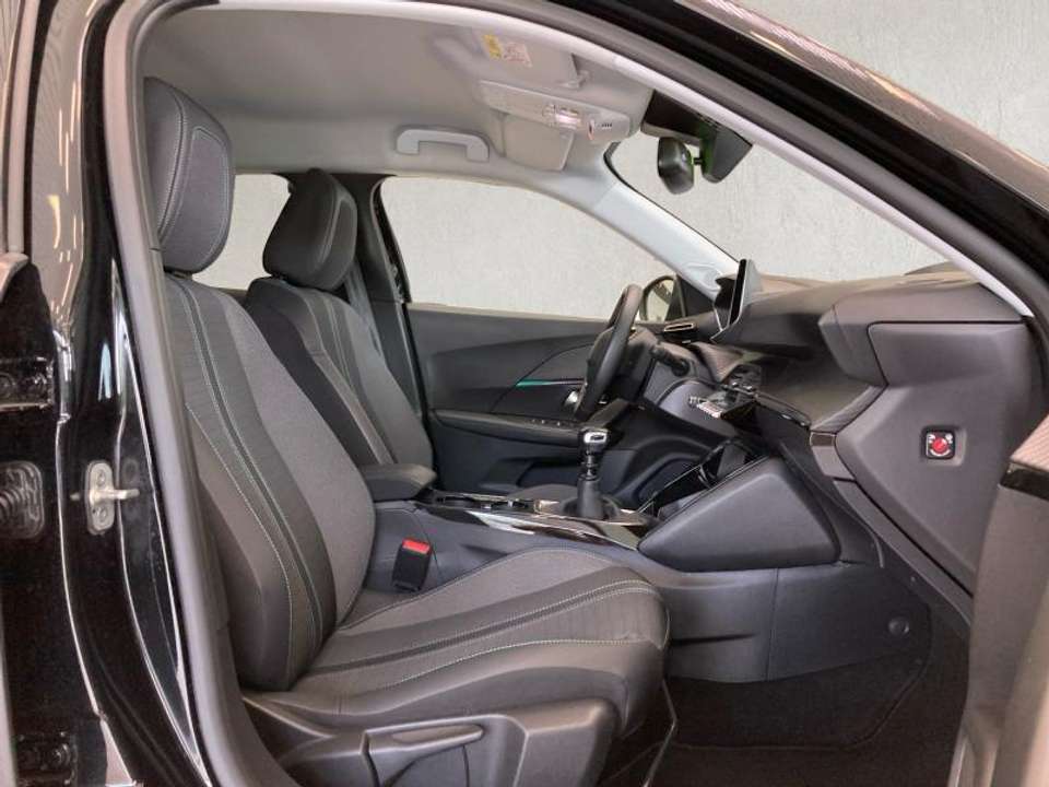 Peugeot 2008 - Imagem 12