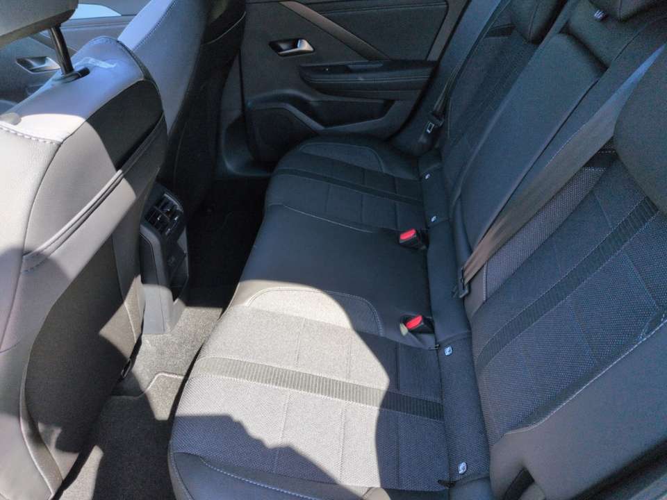 Opel Astra - Imagem 8