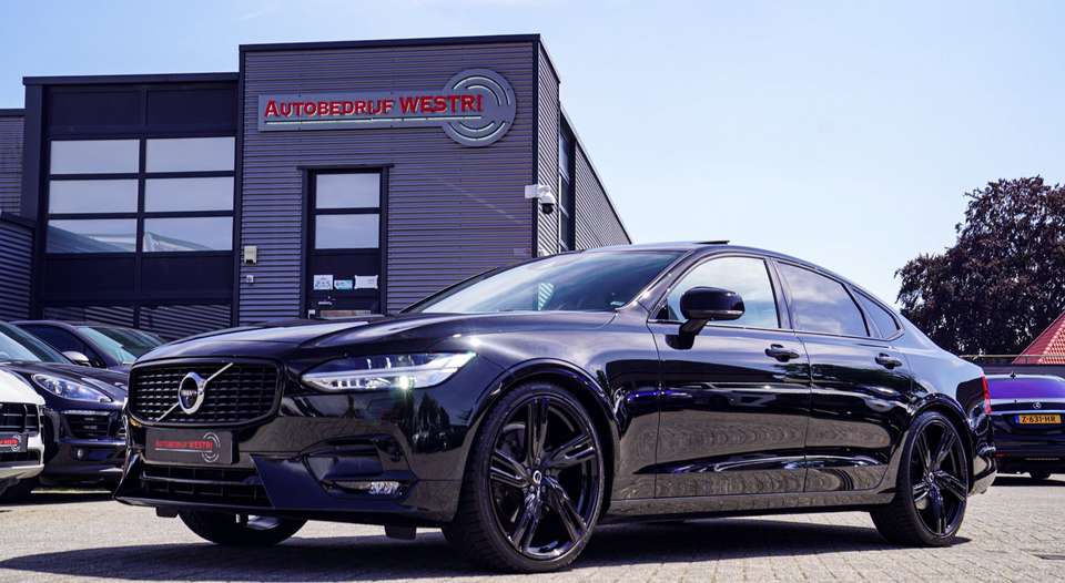 Volvo S90 - Imagem 1