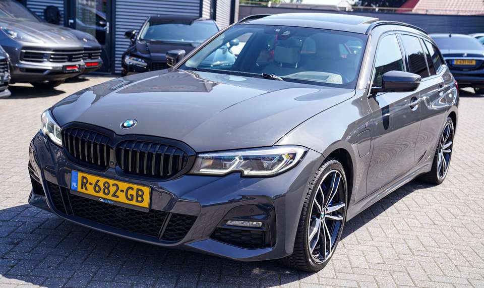 BMW 330 - Imagem 3