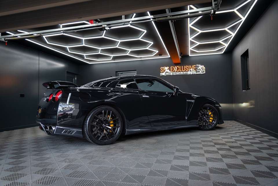Nissan GT-R - Imagem 11