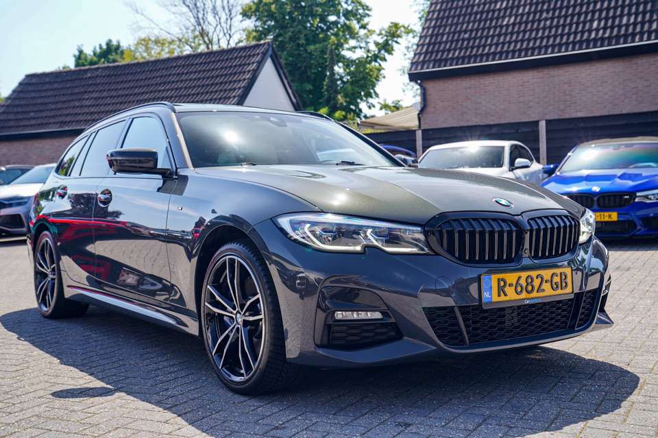 BMW 330 - Imagem 5