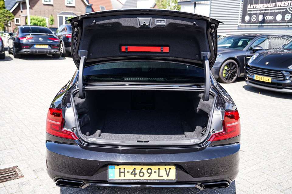 Volvo S90 - Imagem 10