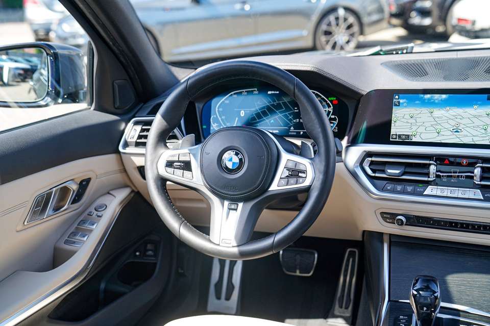 BMW 330 - Imagem 17