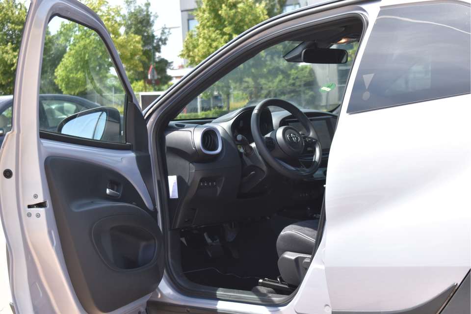 Toyota Aygo X - Imagem 17