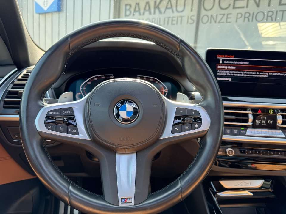 BMW X3 - Imagem 8