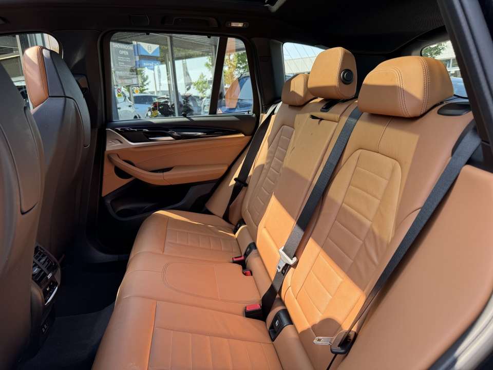 BMW X3 - Imagem 10