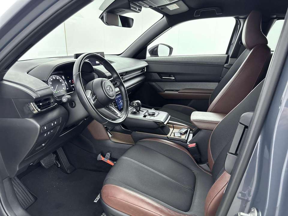 Mazda MX-30 - Imagem 11