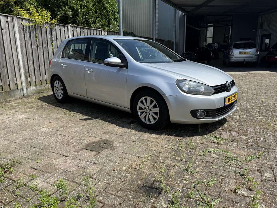 Volkswagen Golf - Imagem 5