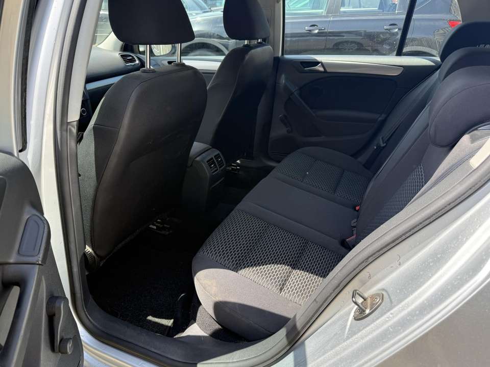Volkswagen Golf - Imagem 13