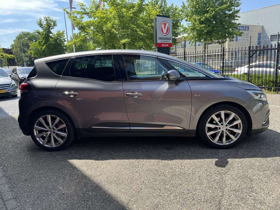 Renault Scenic - Imagem 10