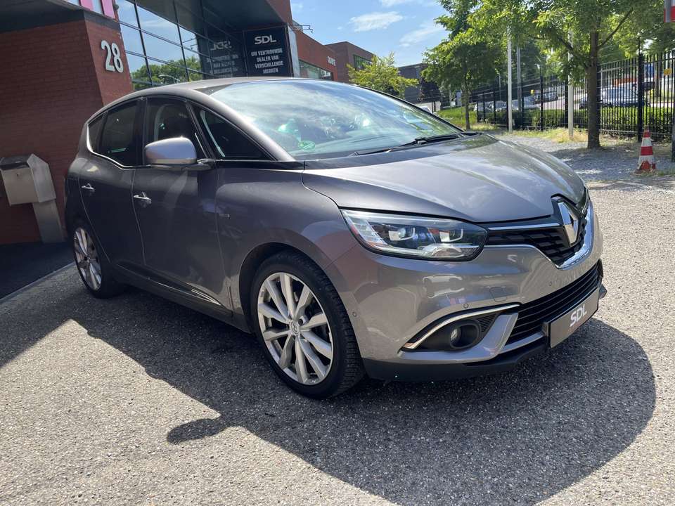 Renault Scenic - Imagem 11