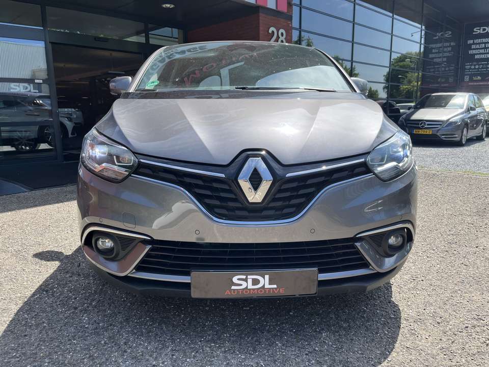 Renault Scenic - Imagem 12