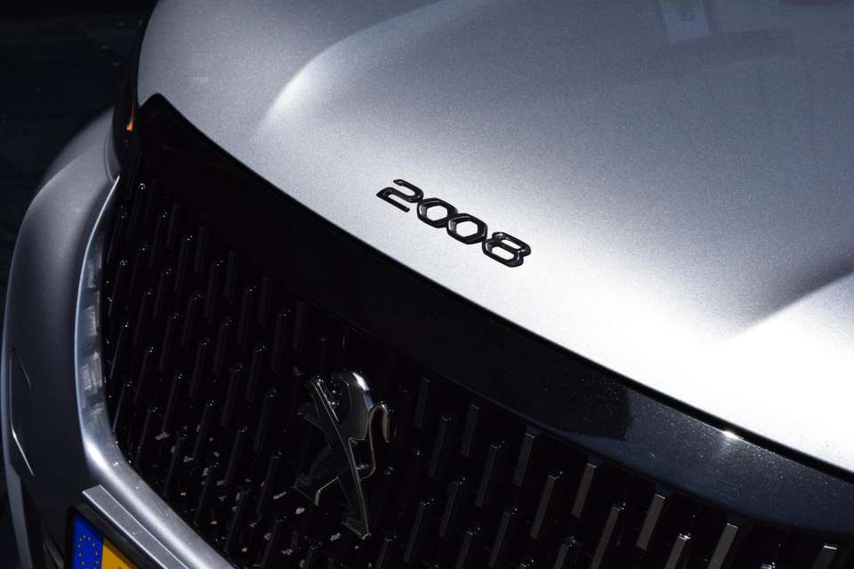Peugeot 2008 - Imagem 9