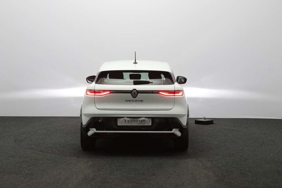 Renault Megane E-Tech - Imagem 11