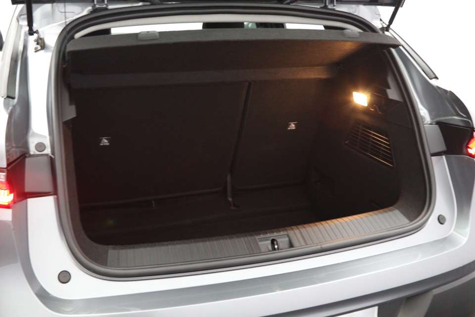 Renault Megane E-Tech - Imagem 19