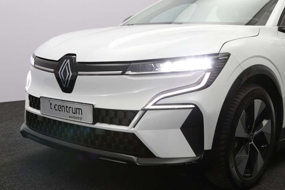 Renault Megane E-Tech - Imagem 20
