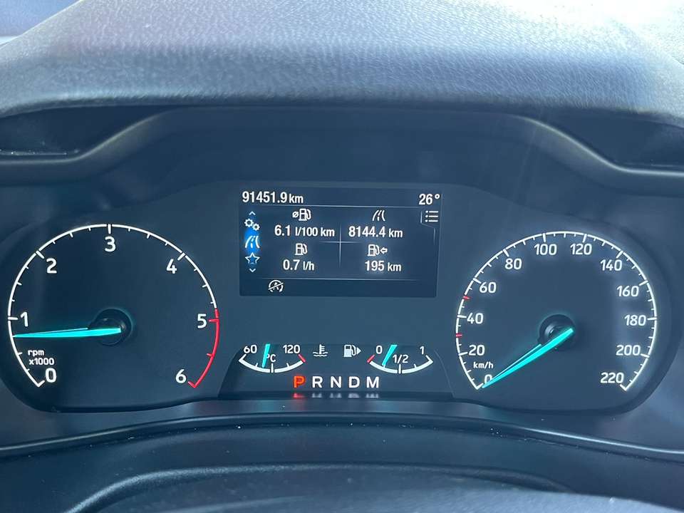 Ford Transit Connect - Imagem 12