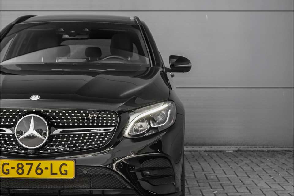 Mercedes-Benz GLC 43 AMG - Imagem 15