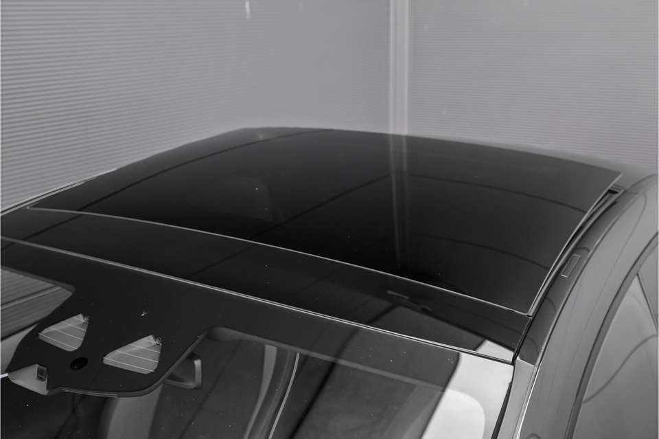 Mercedes-Benz EQE 350 - Imagem 19