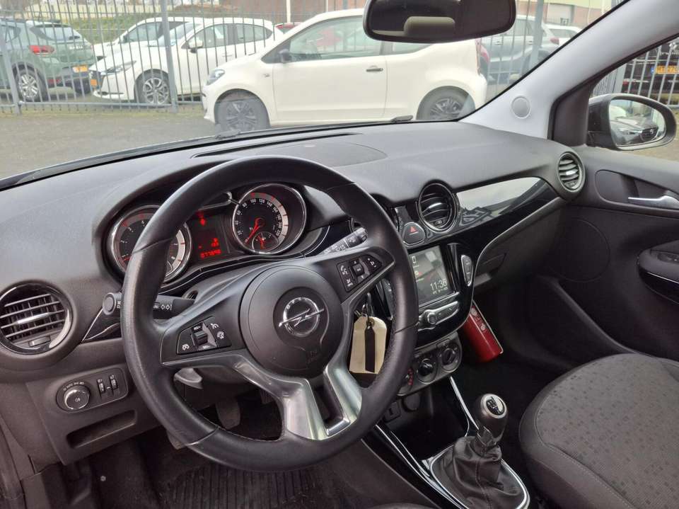Opel Adam - Imagem 13