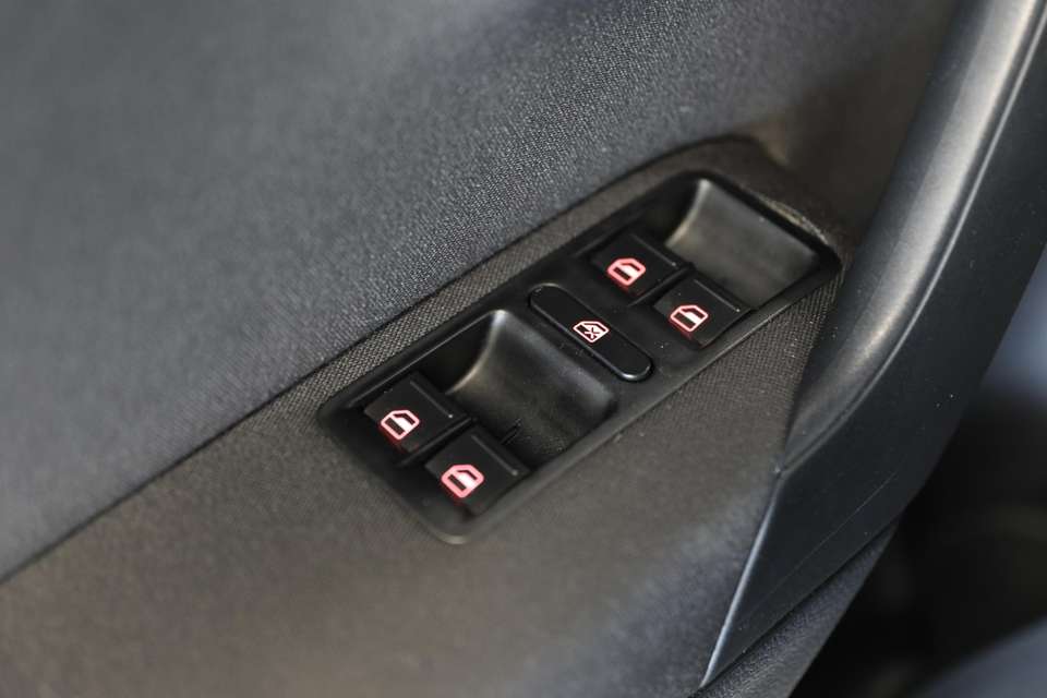 Volkswagen Polo - Imagem 18