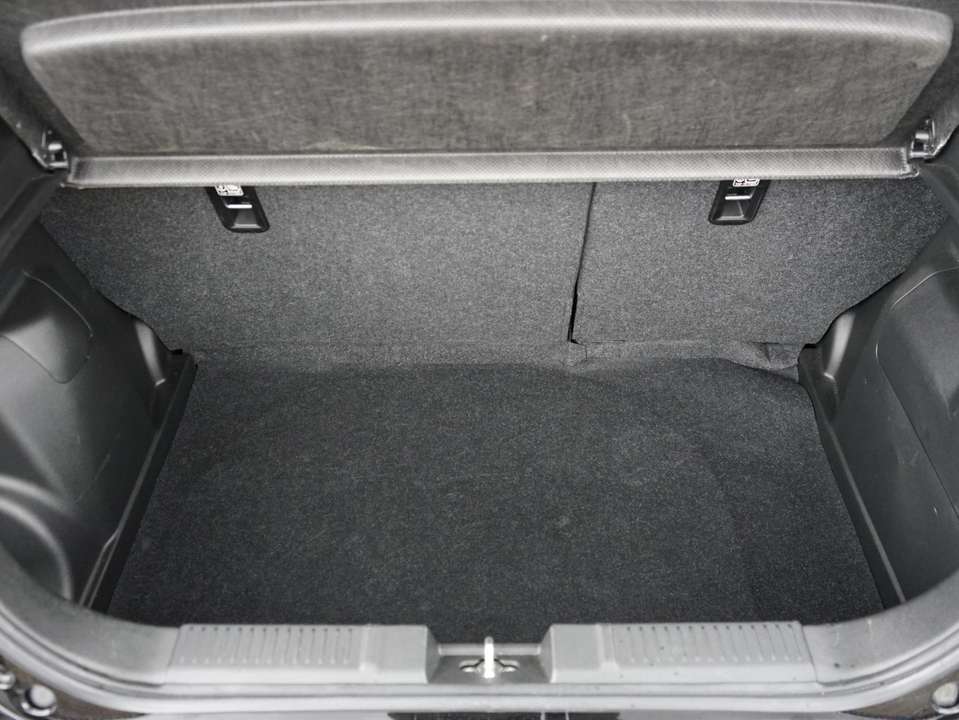 Suzuki Swift - Imagem 9