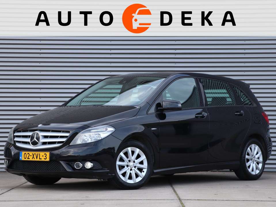 Mercedes-Benz B 180 - Imagem 1