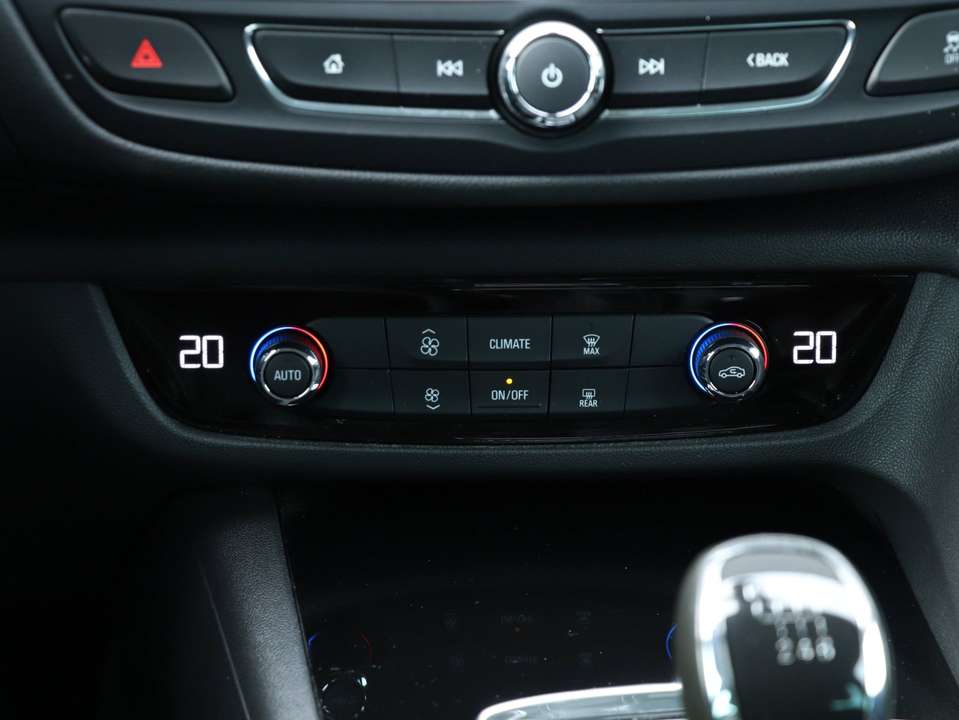 Opel Insignia - Imagem 18