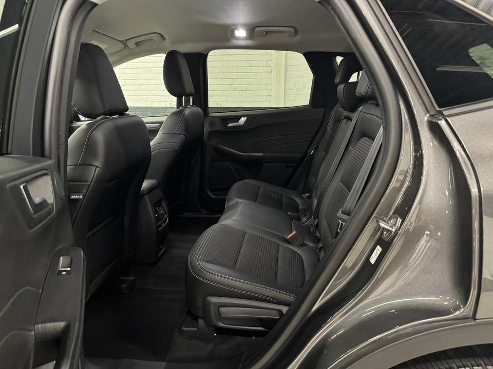 Ford Kuga - Imagem 10